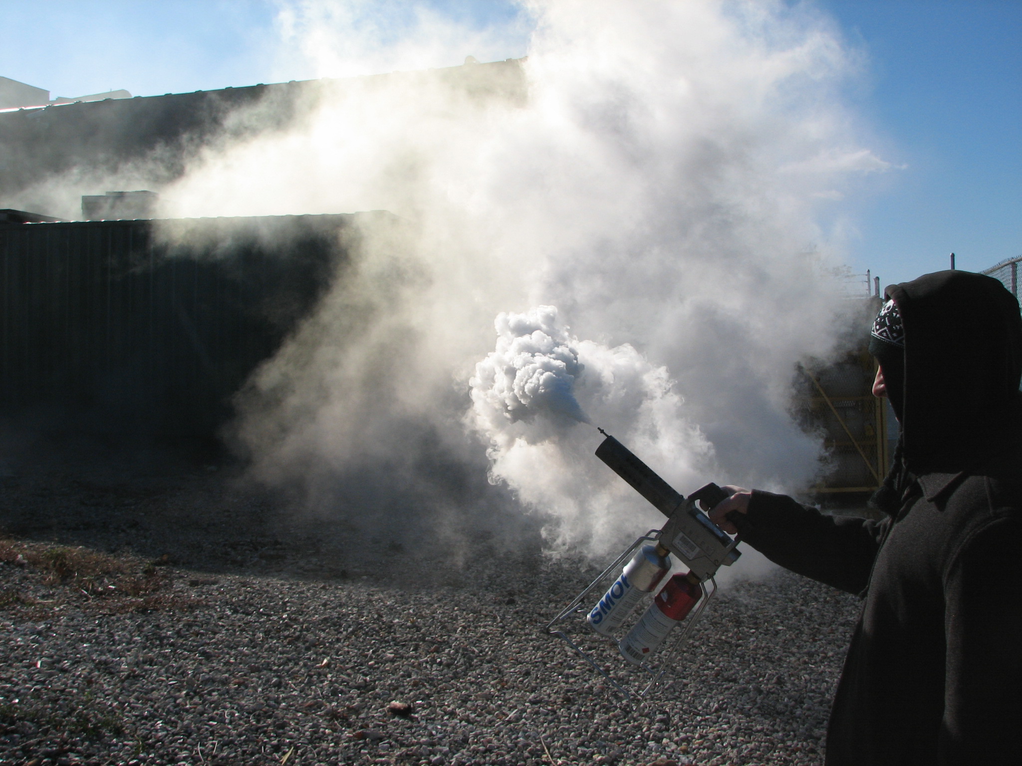 Artem : Machine à fumée à cartouche gaz
